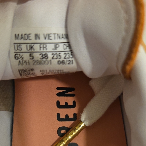 Adidas Stan Smith Peach/ Light Orange Floral Sneakers Leather Low Top Sz 6.5 - Picture 11 of 11